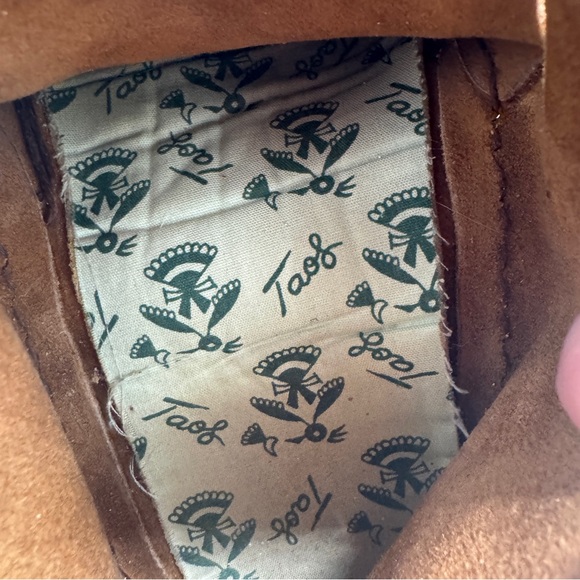 Taos Footwear Brown Suede Moccasins - 10.5” heel to toe - US W 10.5 / M 9.5 - Picture 10 of 11